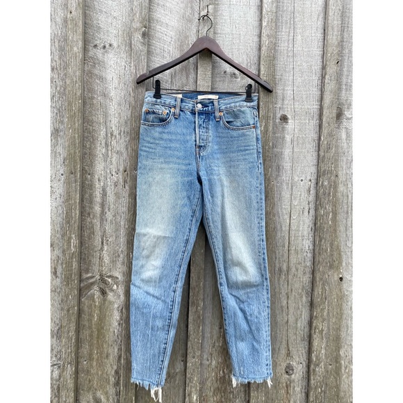 LEVI’S wedgie icon fit shut up denim jeans raw ankle hem size 25 - Picture 3 of 8